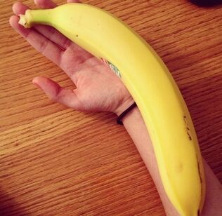 Eufrat eng yaxshi porno kasting Tayt va paypoq kiygan ayollarning erotik fotosuratlari